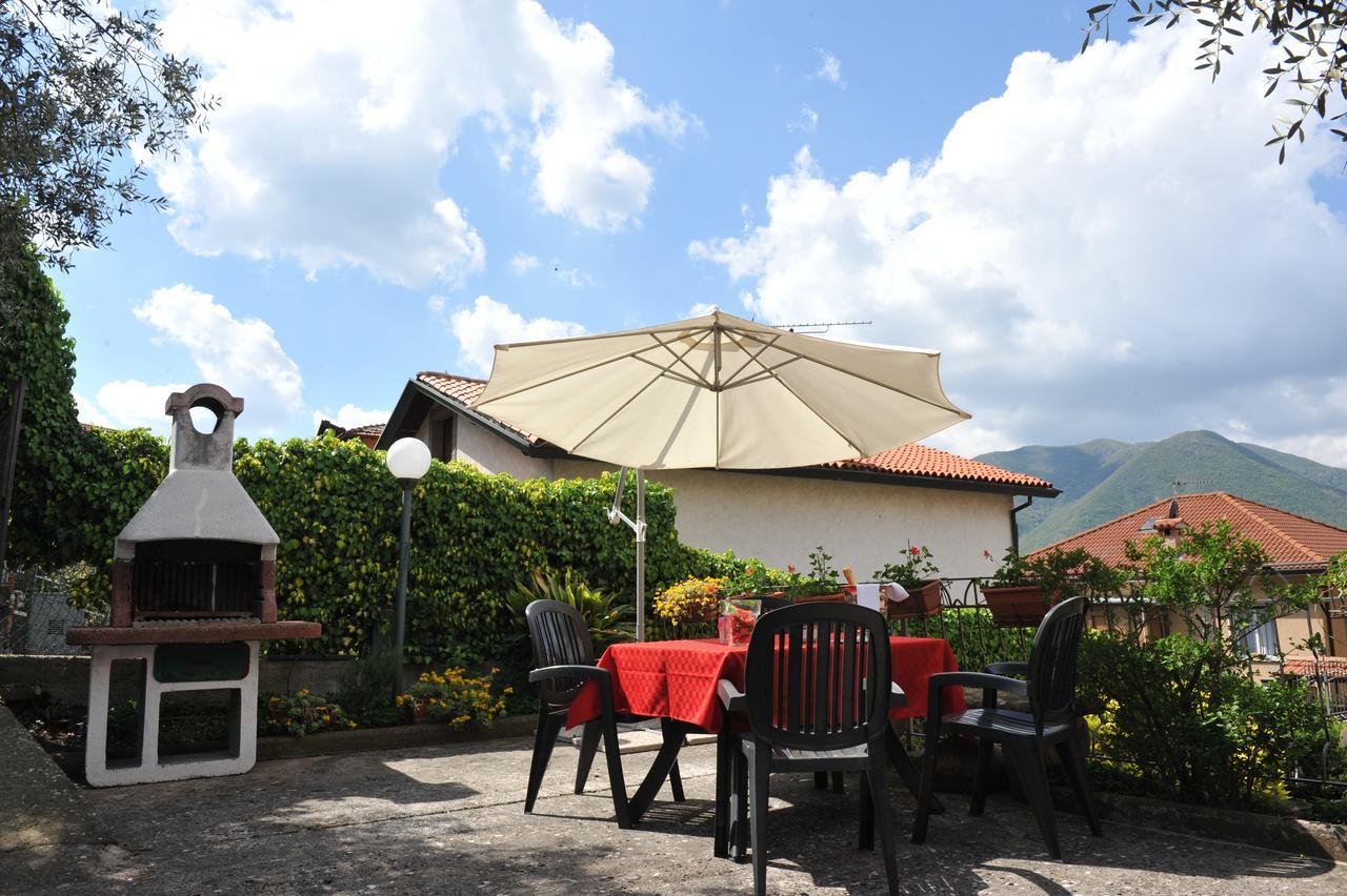 Hotel Bellavista Meuble Monte Isola Exterior photo